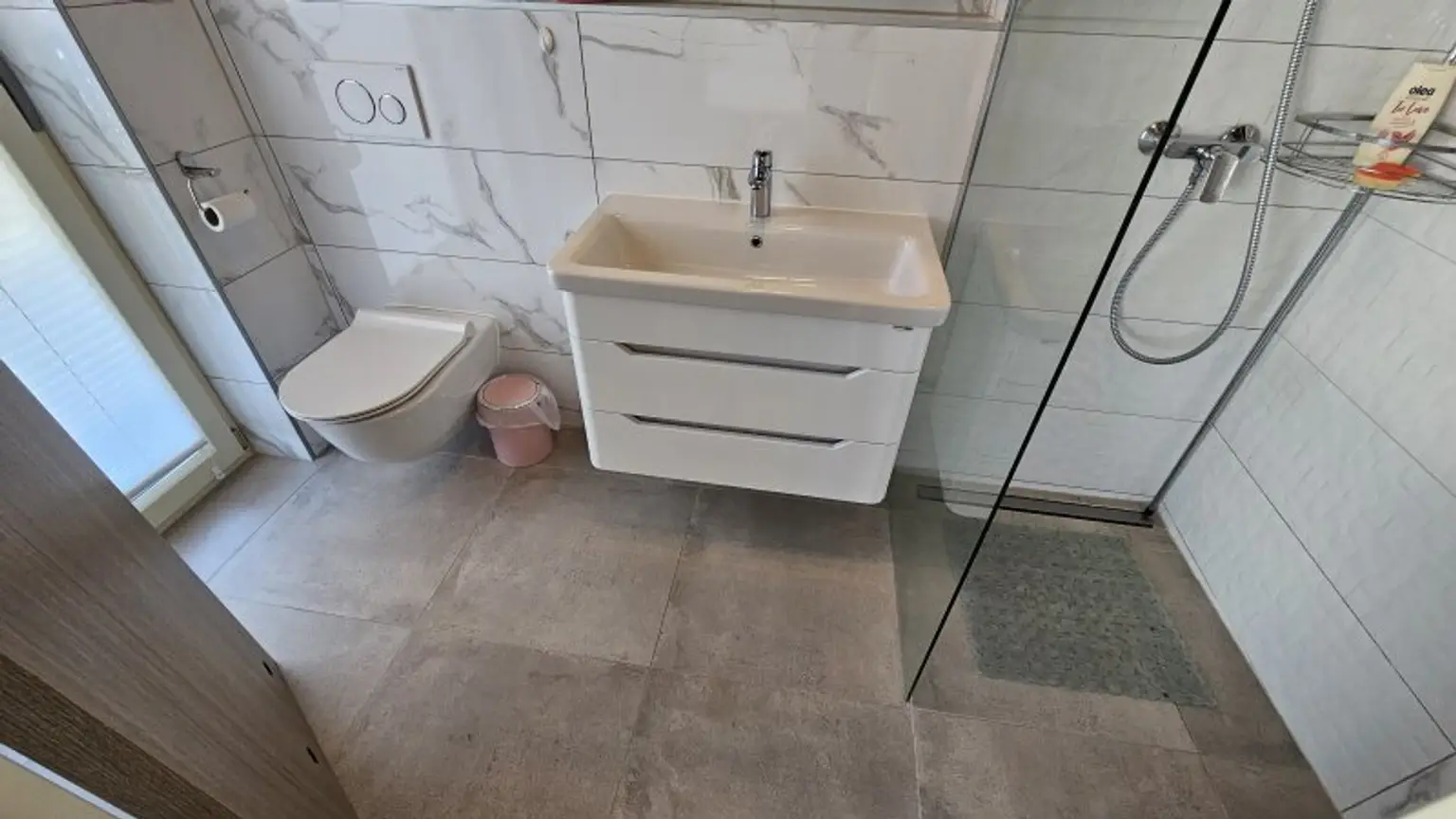 Luxuriöse Wohnung mit Garage & Meerblick an der istrischen Adria in Novigrad