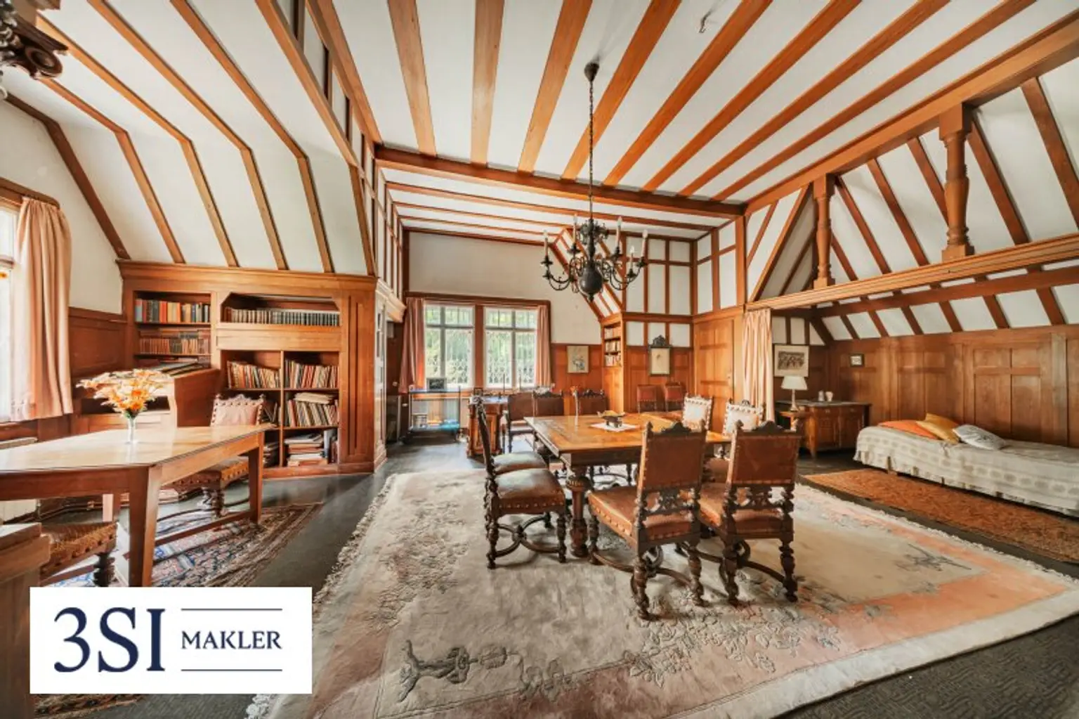 Exklusive Liegenschaft mit zwei Villen und großem Privatpark in Mödling