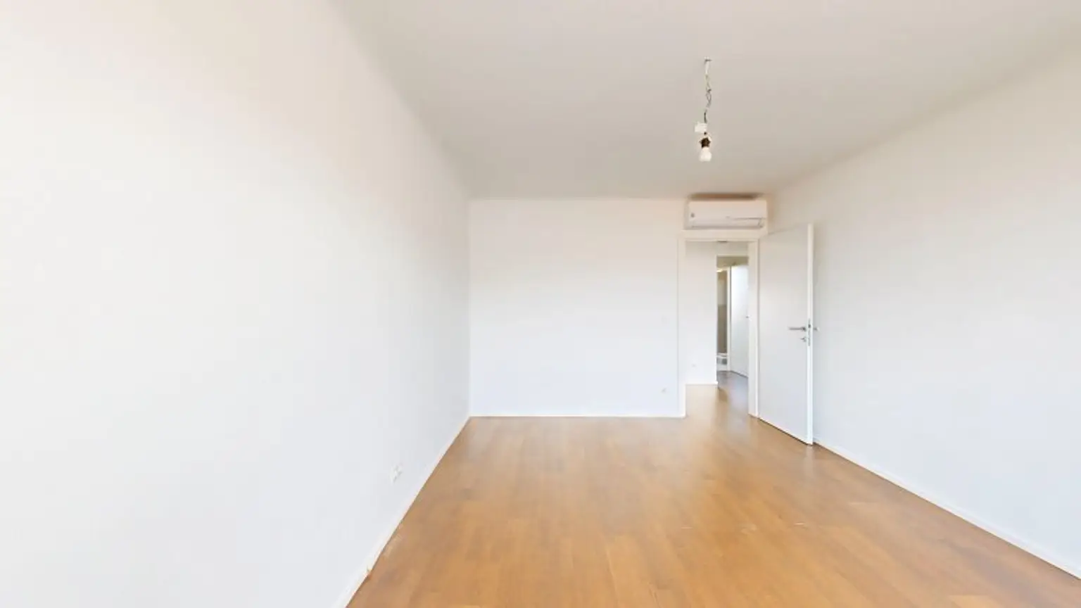 Zimmer 1