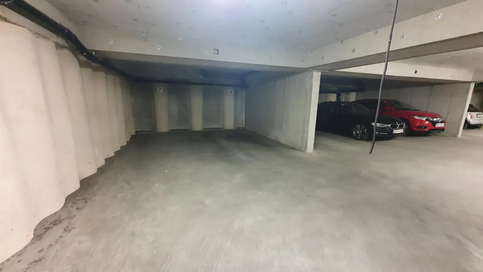 GARAGENPLATZ Geblergasse 15