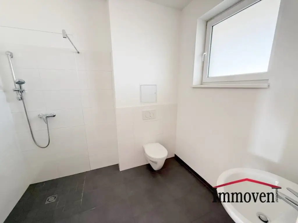 Sehr schöne und helle 2-Zimmerwohnung mit Terrasse!