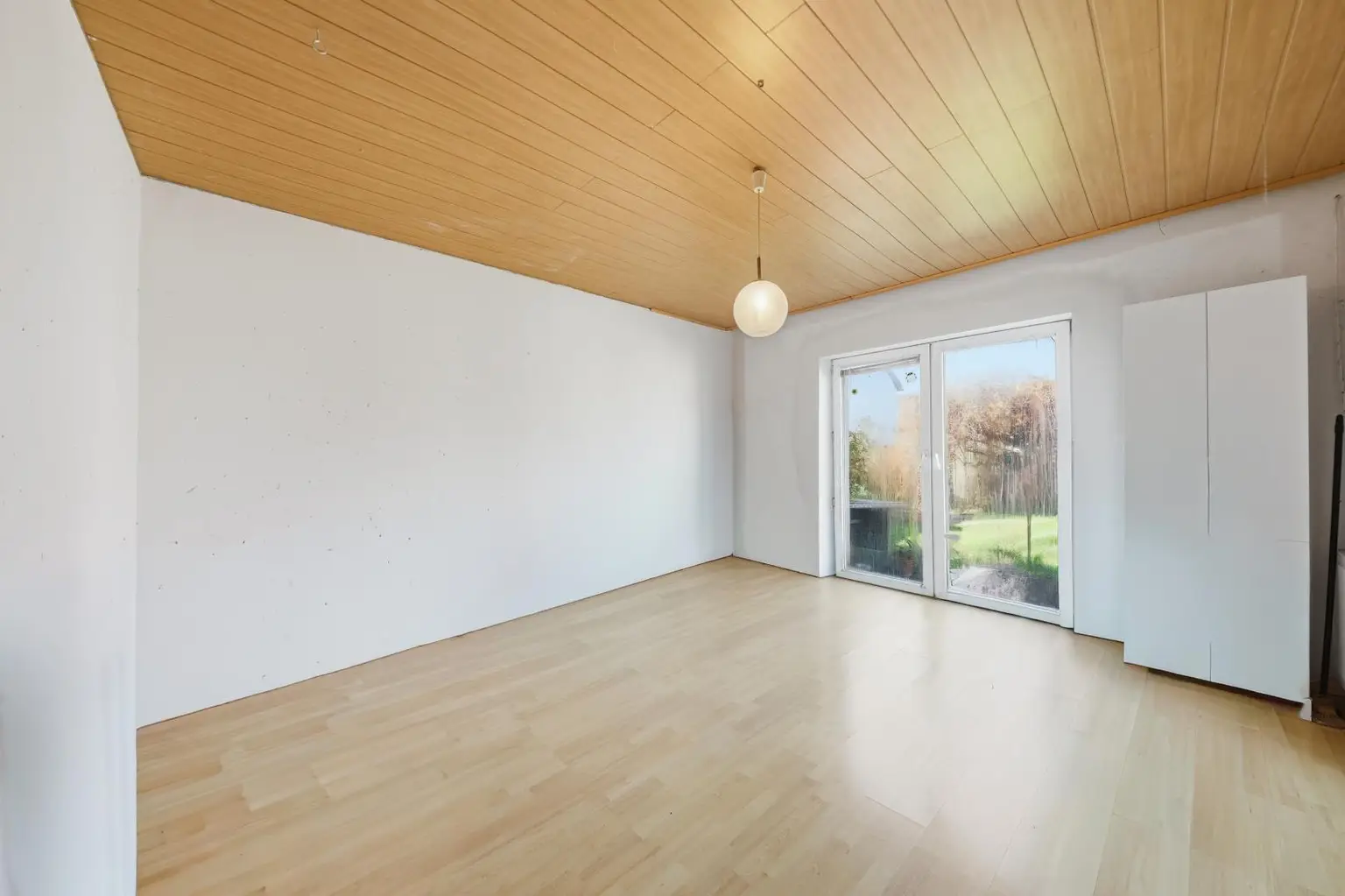 Großzügige Liegenschaft in familienfreundlicher Lage in Zwentendorf!