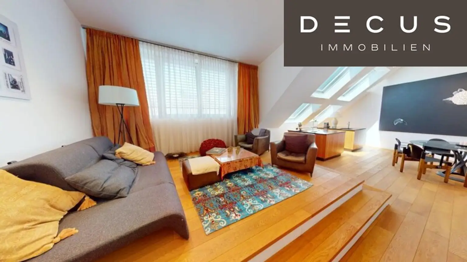 PENTHOUSE-RARITÄT: MIT DACHTERRASSE & 2 GARAGENPLÄTZEN
