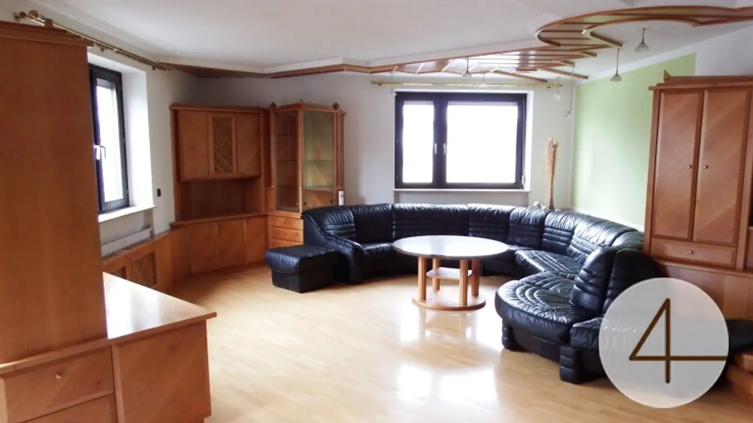 Selbstständig und doch im eigenen sicheren Hafen, WOHNEN-BÜRO Wohnen 170 m2 + Lager + Mieteinnahmen