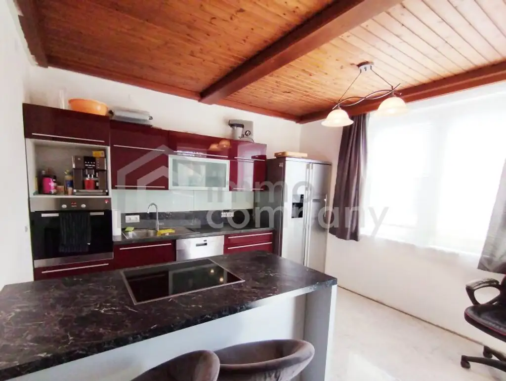 Geräumiges Wohnhaus mit viel Außenfläche!