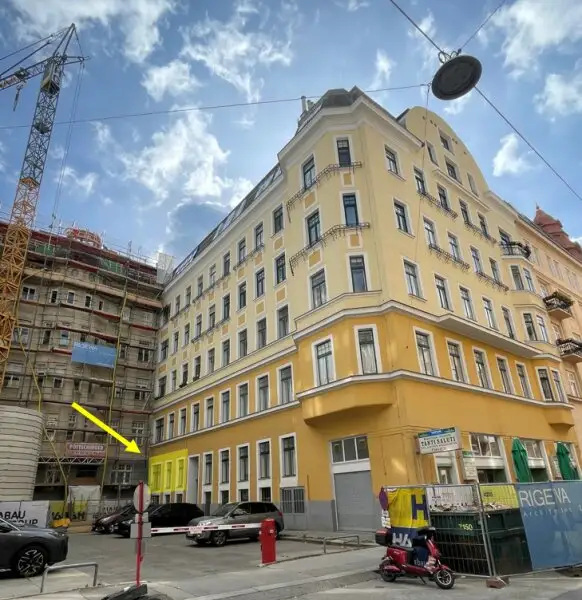 Gepflegte und ruhige Hochparterre Wohnung Nähe Alois Drasche Park