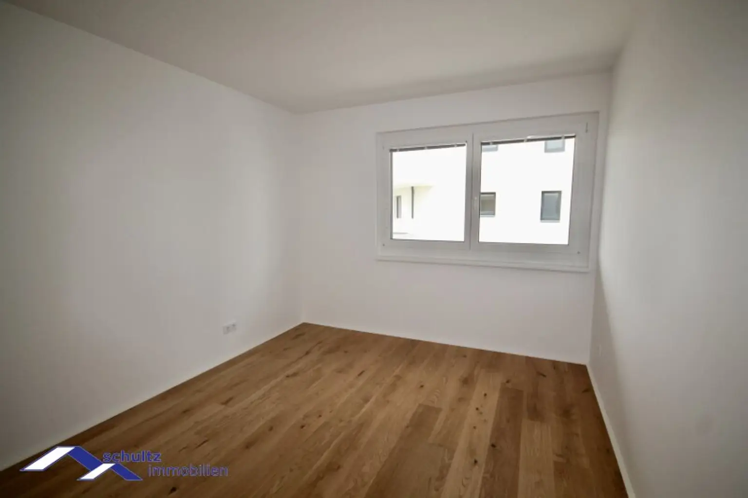 SCHULTZ IMMOBILIEN  - Traumhafte 2-Zimmer Wohnung mit Balkon!