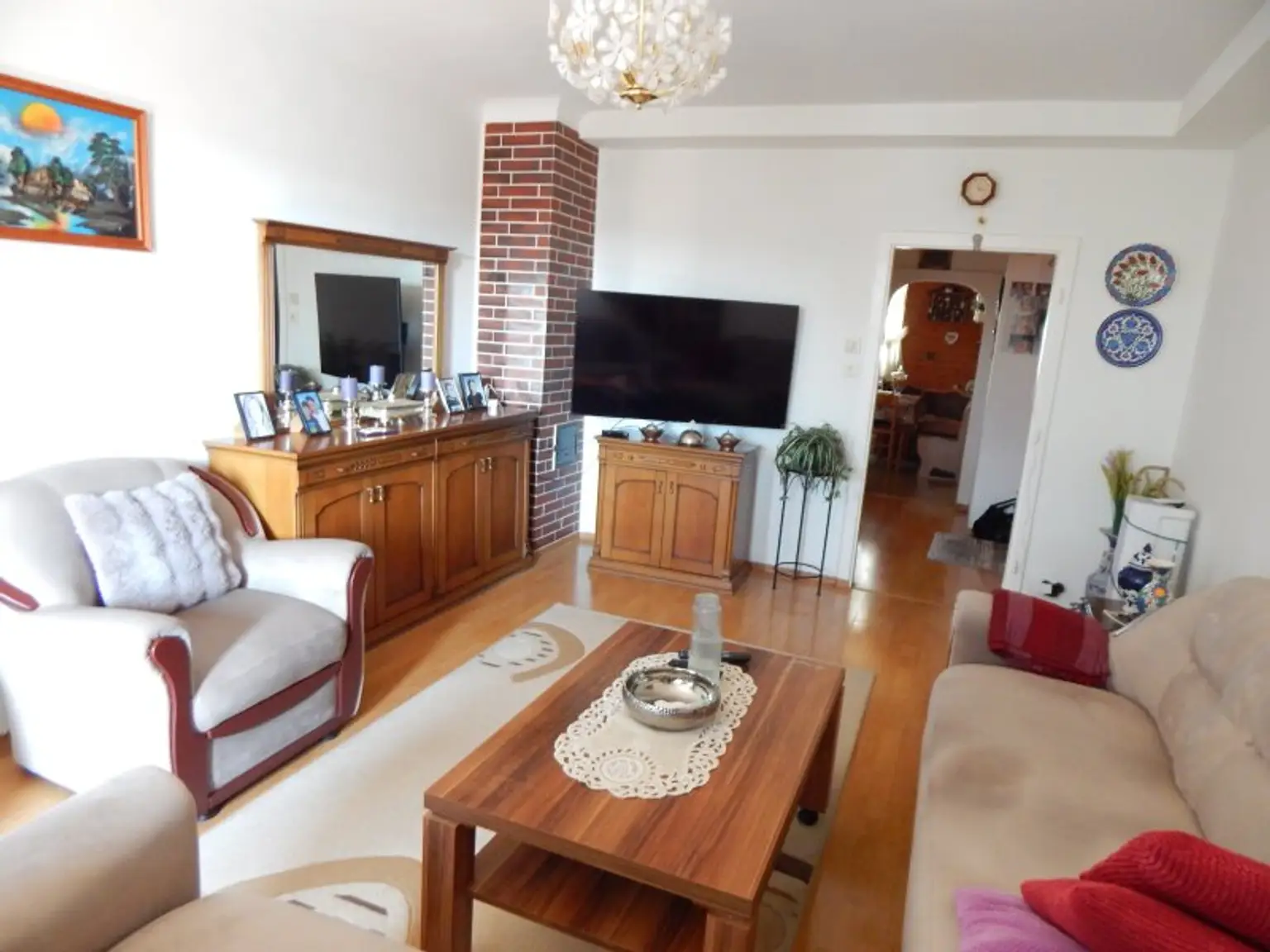 Charmante helle Wohnung mit Loggia – Ihr neues Zuhause