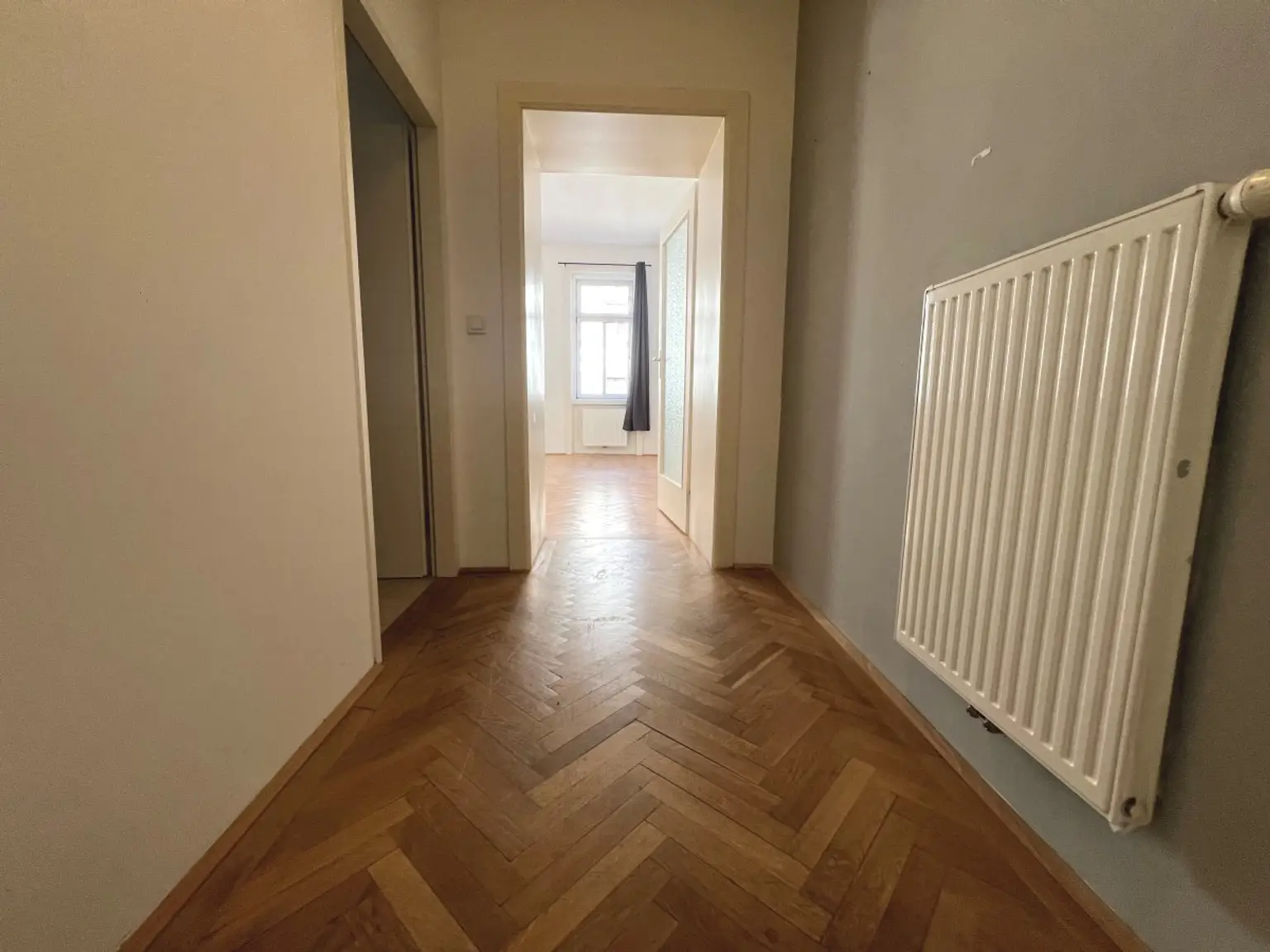 2 | SCHÖNE und PREISWERTE  2 - Zimmer WOHNUNG | Prima Service Immobilien