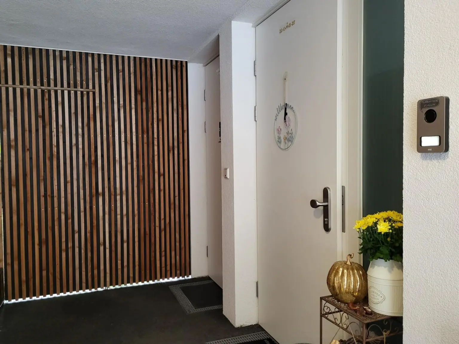 NEU! Moderne Maisonette mit Dachterrasse und Bergblick in Mötz