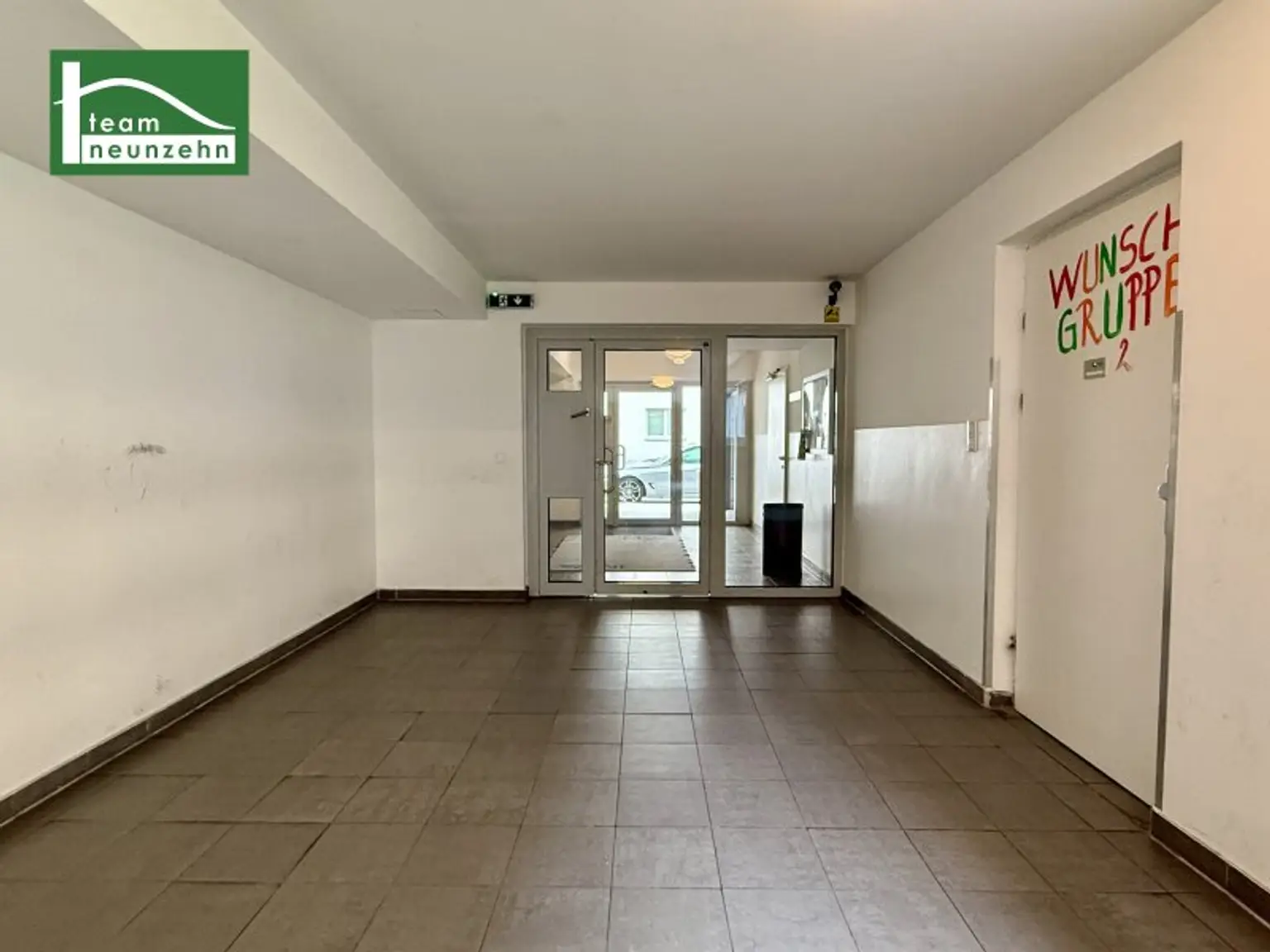 Gewerbefläche inkl. Einbauküche und großzügiger Terrasse in Ruhelage in 1100 Wien - JETZT ANFRAGEN