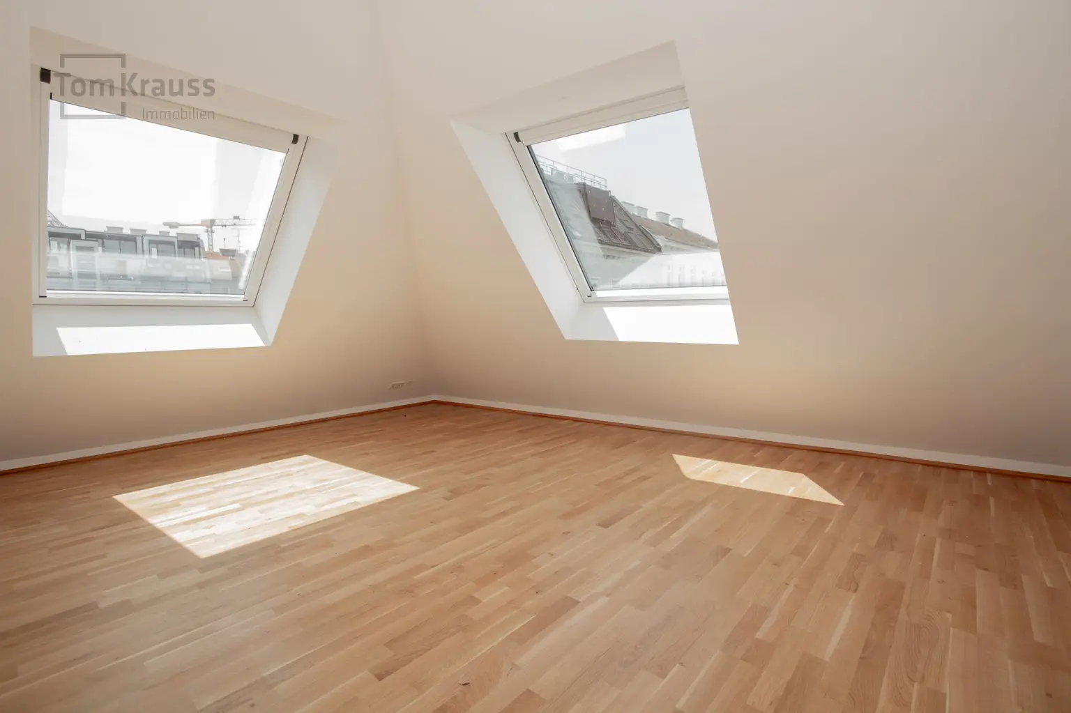 DAS WARICH - 4-ZIMMER DACHTERASSEN WOHNUNG IN WÄHRING