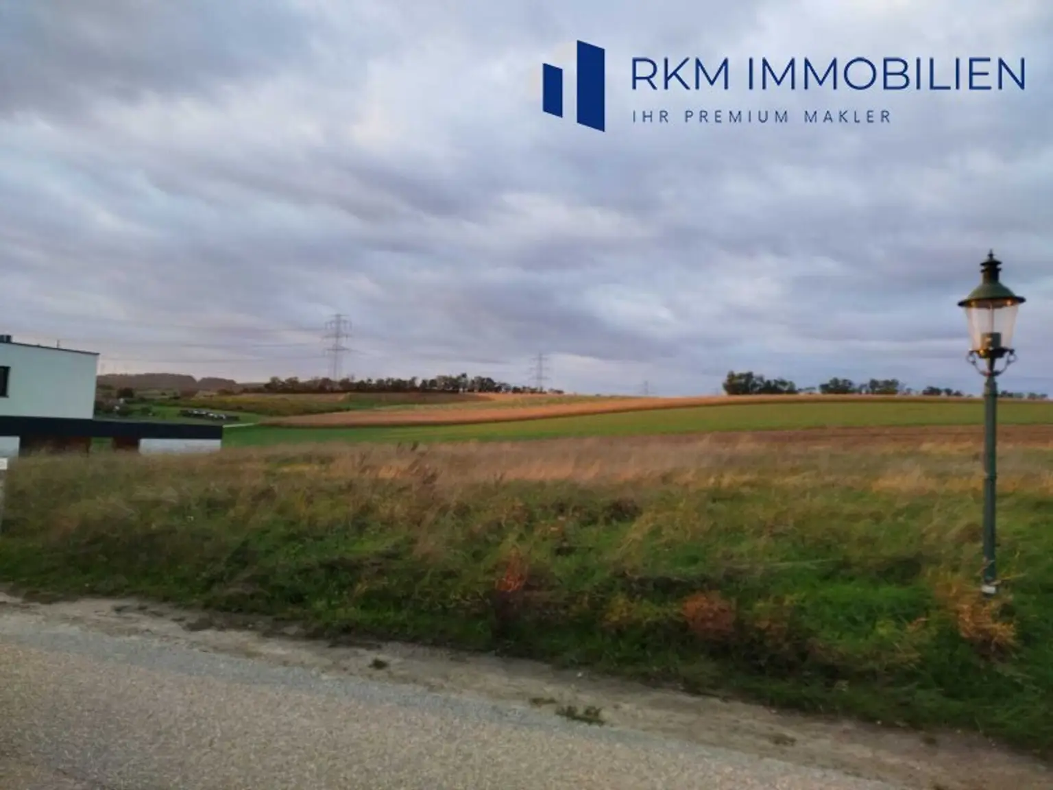 Traumhaftes Baugrundstück in Tresdorf – Ihr Eigenheim auf 782 m² wartet! 391.000 €