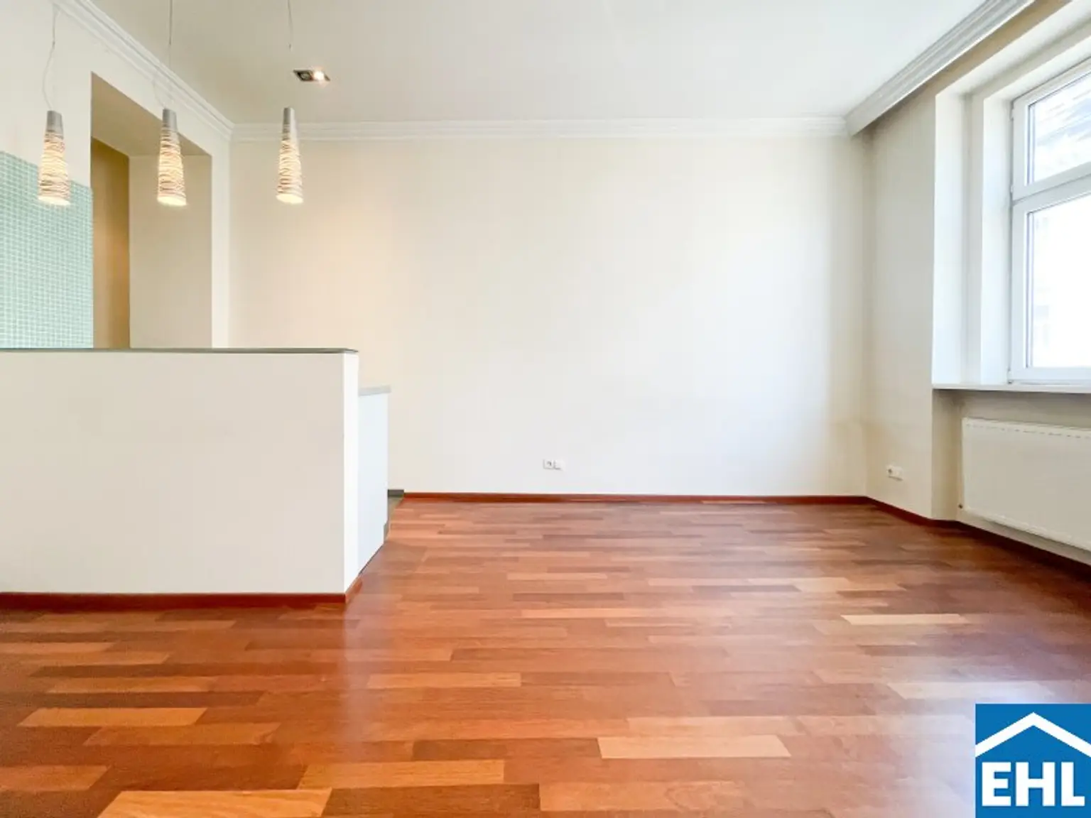 Nähe U4 Pilgramgasse: 2 Zimmerwohnung in schön saniertem Altbau