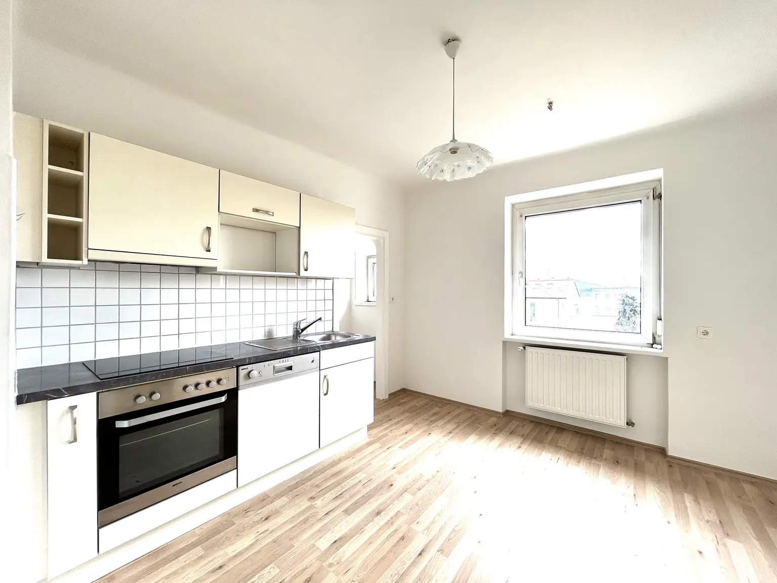 Urbanes Wohngefühl mit perfekter Anbindung – großzügige 3-Zimmer-Wohnung in guter Lage