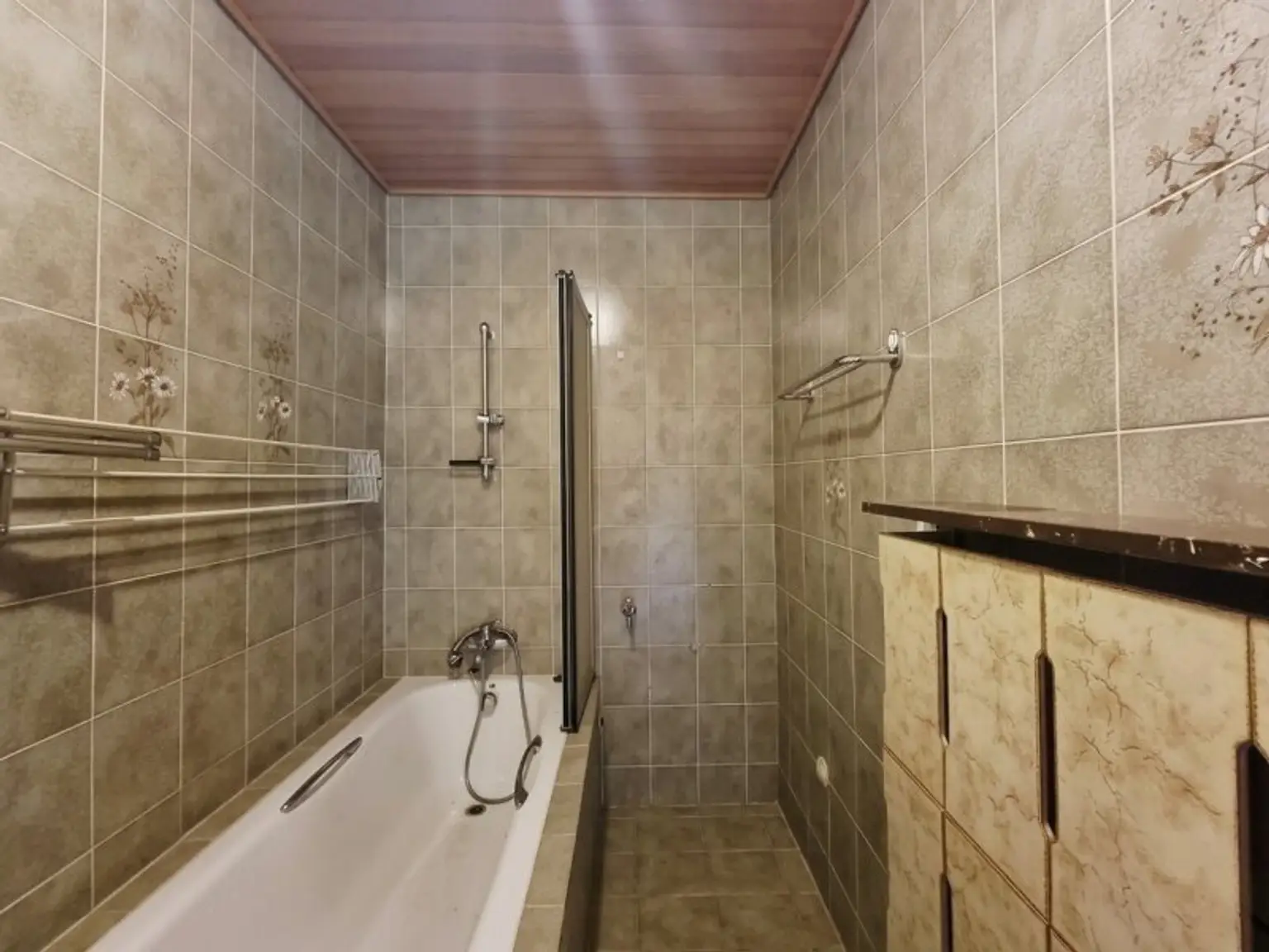 Badezimmer - Bestandszustand