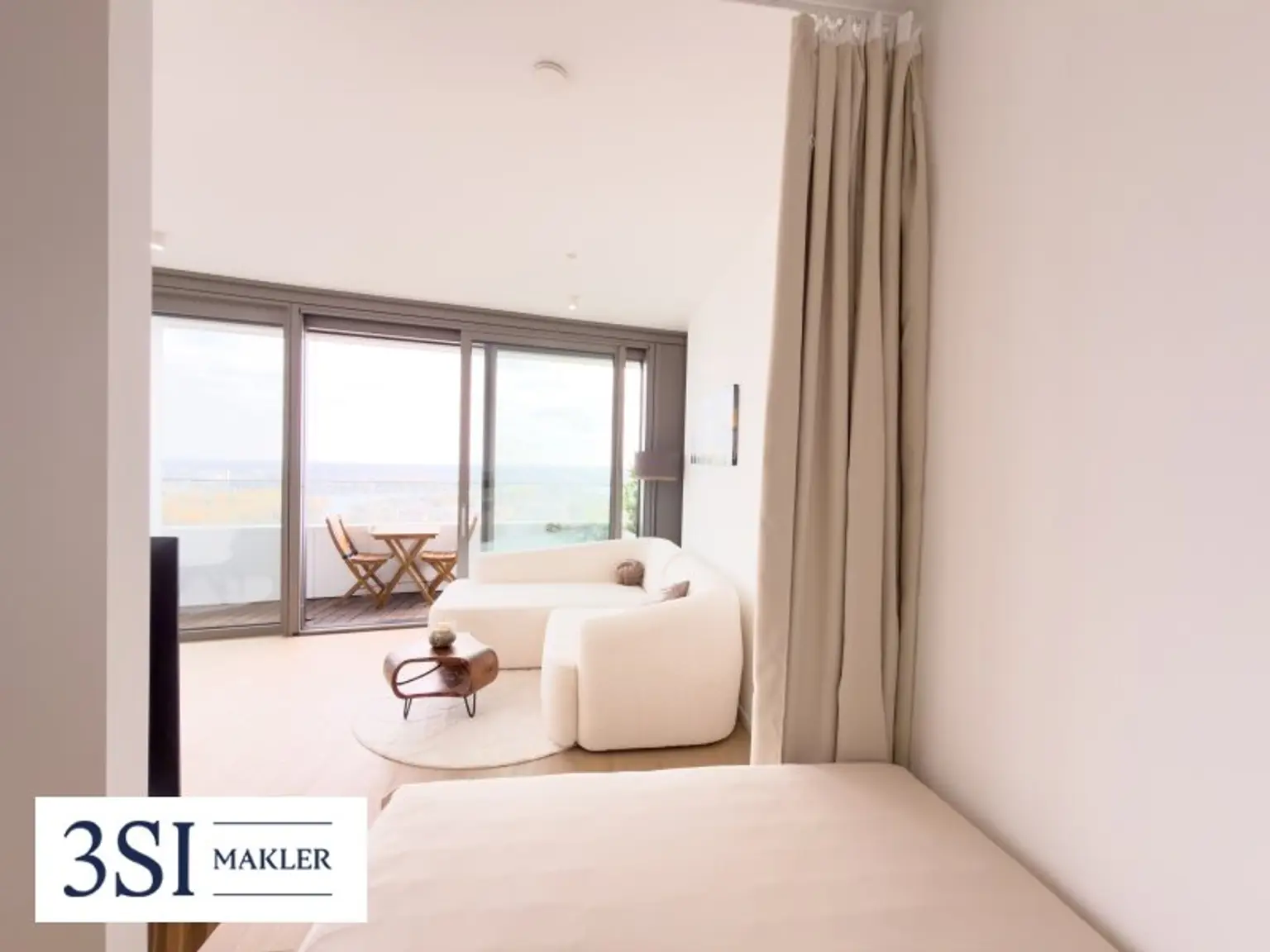 Möbliert, Pool, Sauna, Fitness in den DANUBEFLATS wohnen mit Luxusausstattung und phantastischem Ausblick