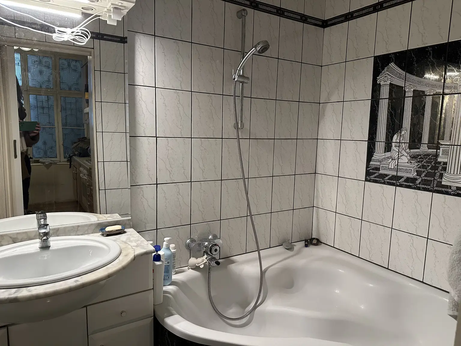 Gut geschnittene 2 Zimmerwohnung im hippen Viertel beim Meiselmarkt