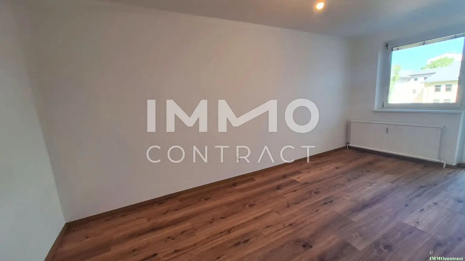 Neu sanierte 64 m² Eigentumswohnung mit Balkon im 2. Liftstock - Zentrum- und Bahnhofsnähe