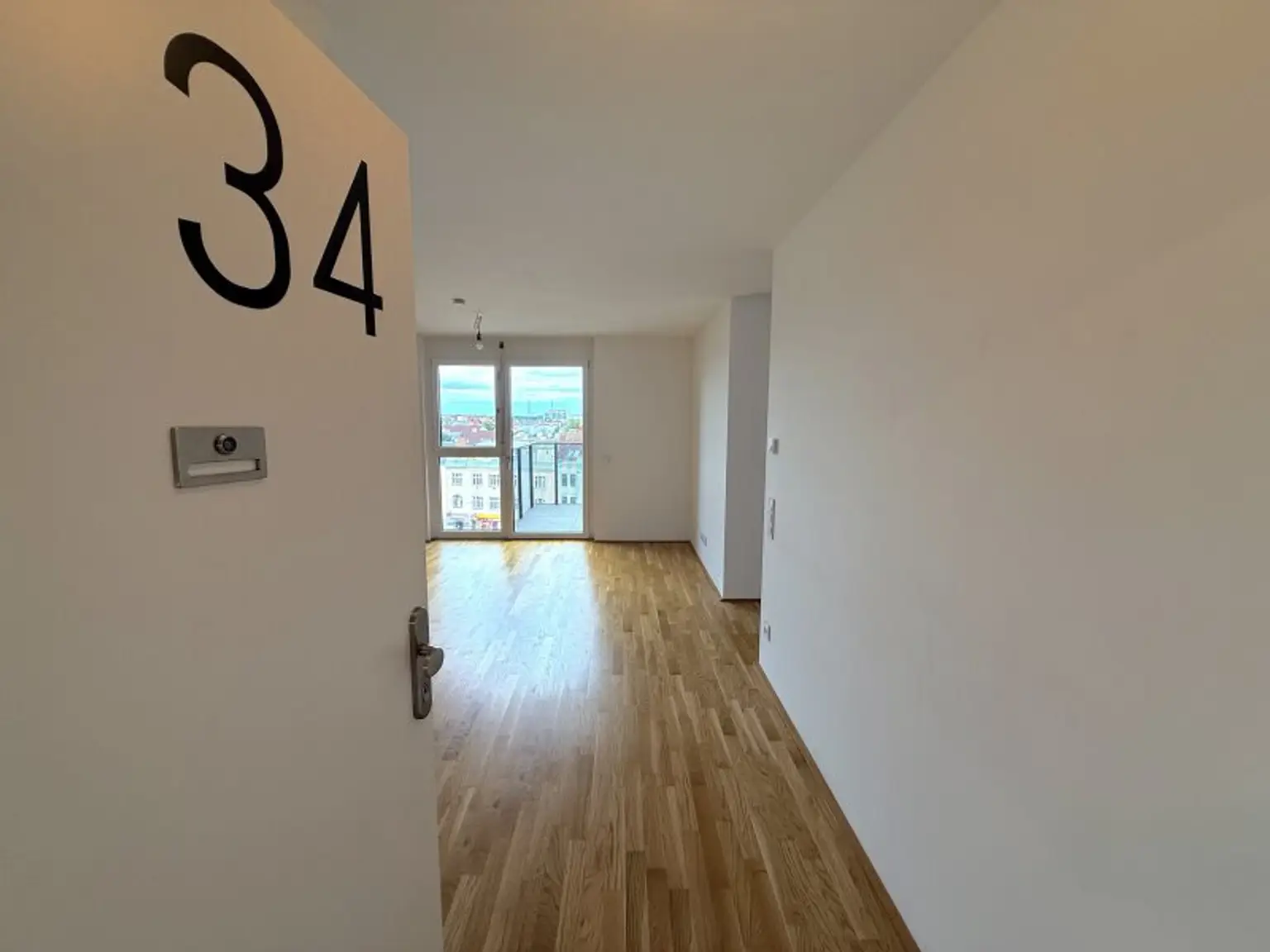 Tolle 2-Zimmer Wohnung mit idealem Grundriss und inkl. südseitigem Balkon in schönem Neubau ab sofort verfügbar