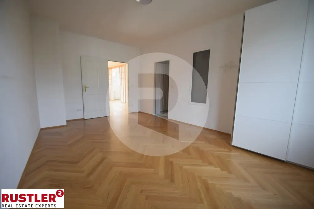 Traumwohnung nähe Naschmarkt / Ruhelage / Saniert