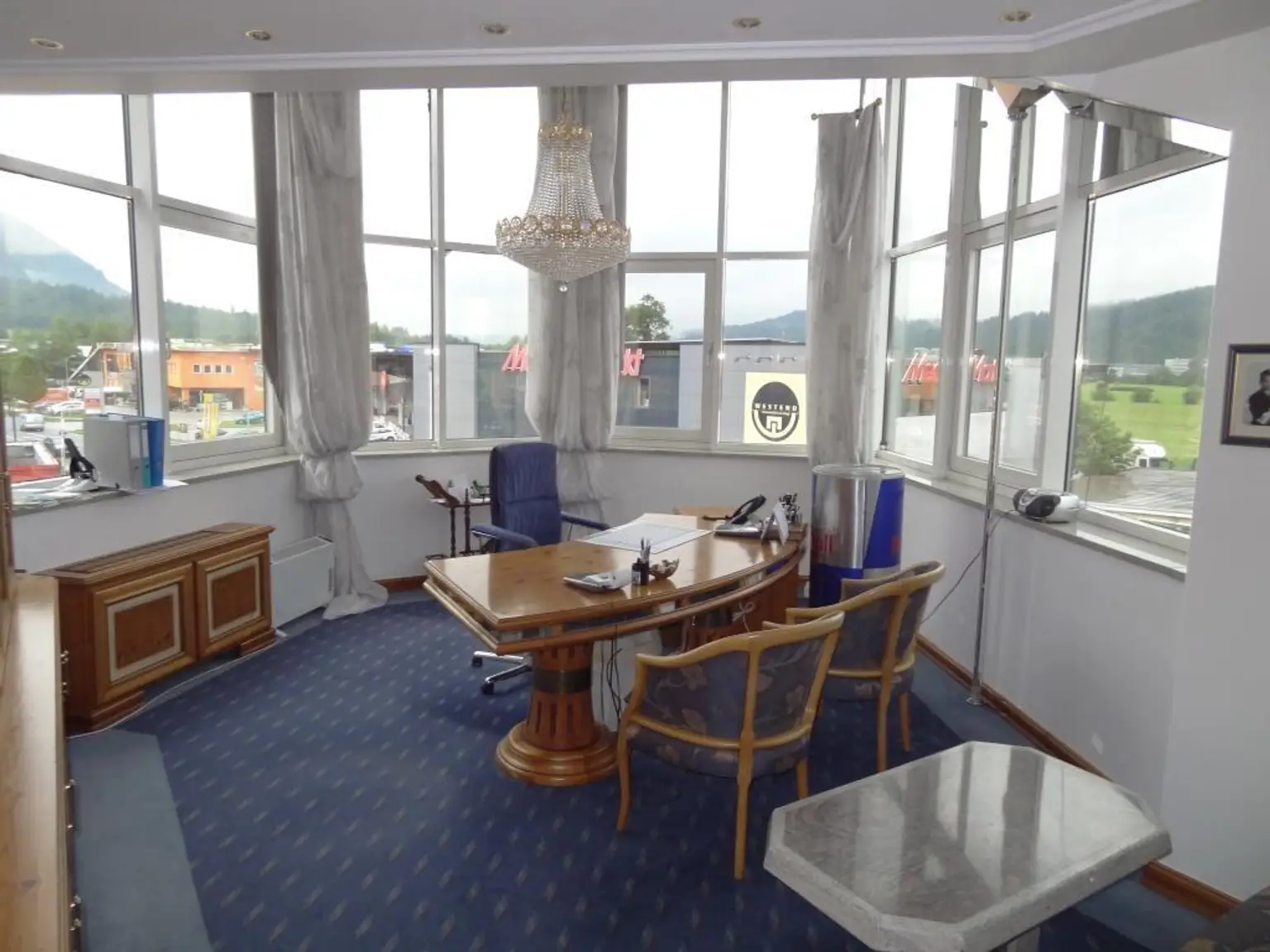 Büro 19