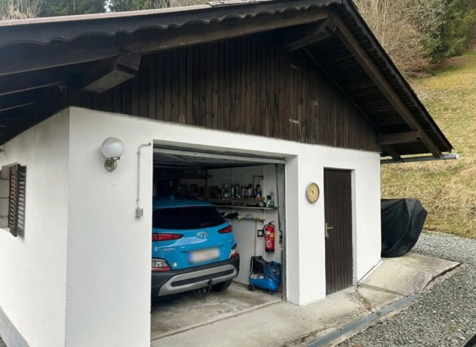 2776 m² Grund + Charmantes Einfamilienhaus im Sonnigen  Himmelberg mit Garten, + Garage & Werkstatt für 199.000 €