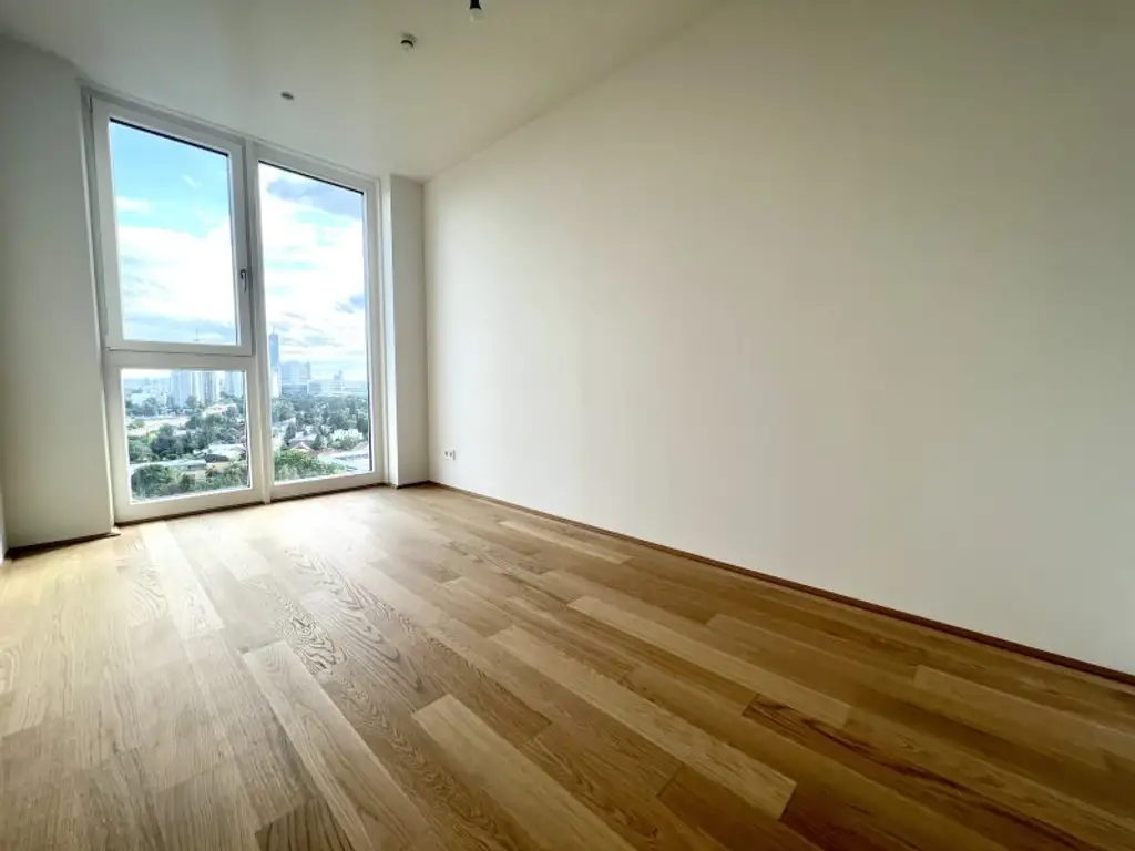 U-Bahn U1 Kagran - Sauna - Loggia - Fitnessraum - Deckenkühlung - Pool am Dach