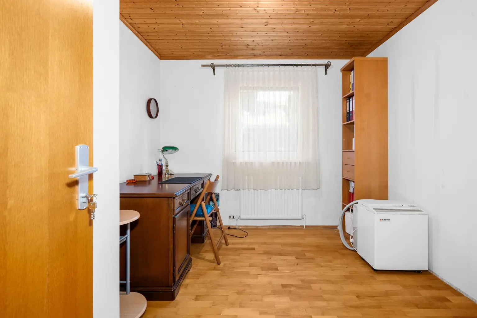 "Einfamilienhaus - 7 Zimmer- zu Fuß zum Badeteich Hirschstetten"