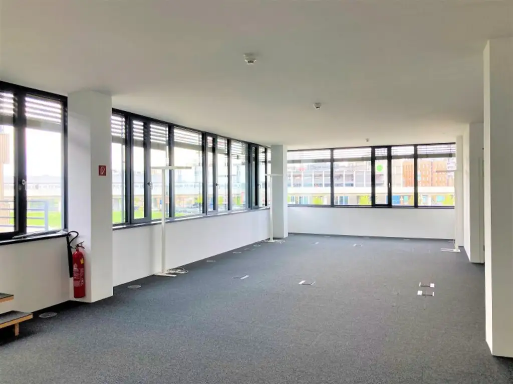 Top ausgestattete Bürofläche in Wien mit Terrasse und Tiefgarage in der Seestadt Wien