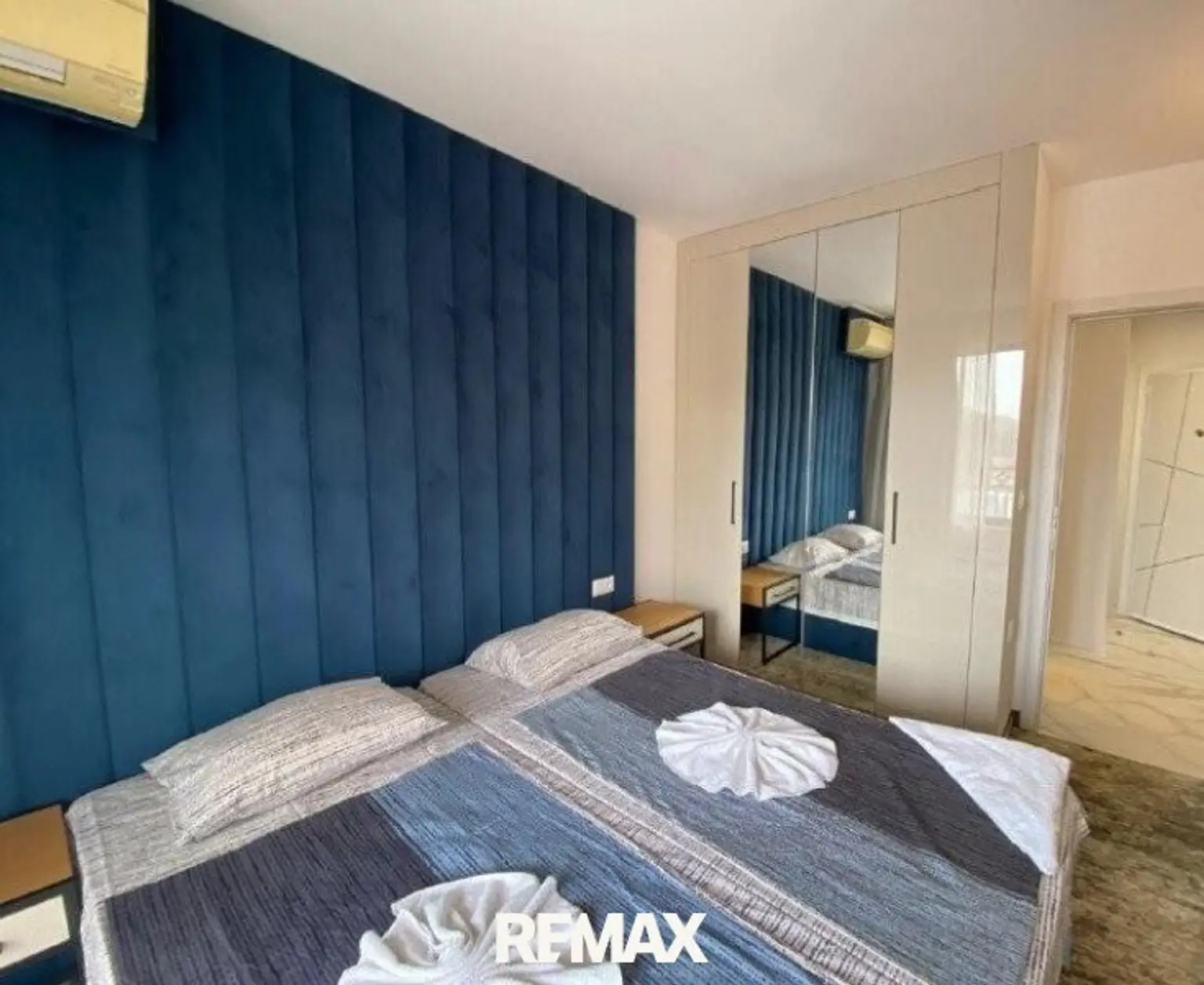 7 Schlafzimmer BG