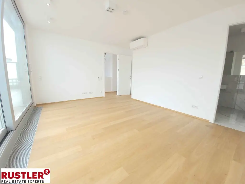 Luxuriöse Dachterrassenwohnung auf 3 Etagen direkt an der U3 - klimatisiert - mit Garage!