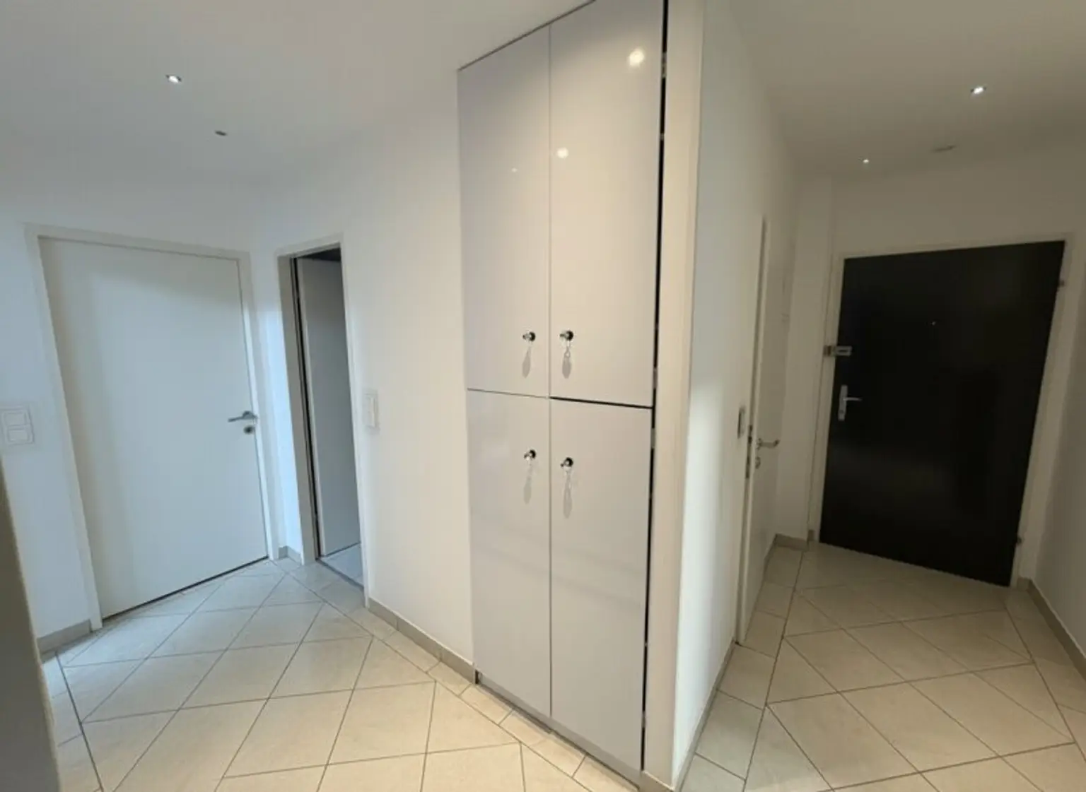 Einziehen & wohlfühlen: Stilvolle 3-Zimmer-Wohnung mit Loggia