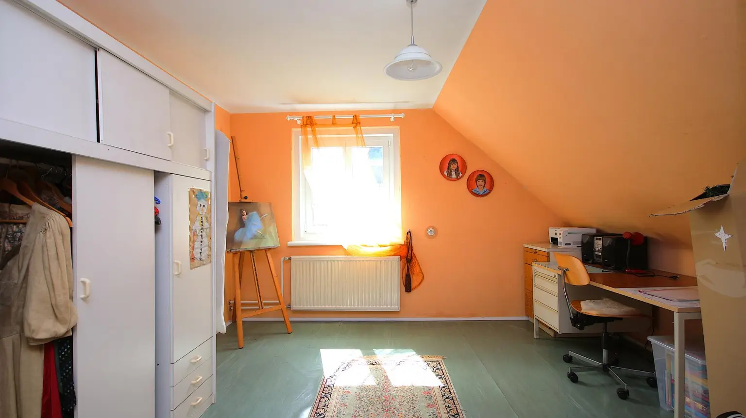 Zimmer 2 OG