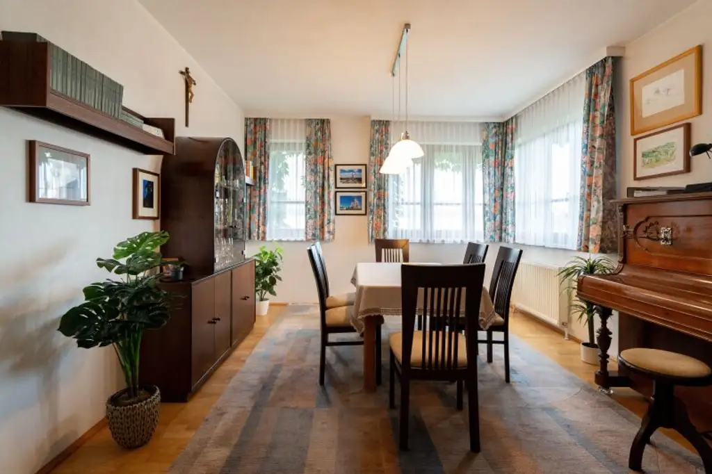 Idyllisches Einfamilienhaus mit Garten und Garage in Schwertberg zu kaufen