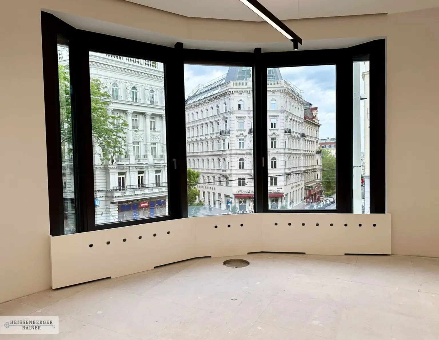PRIME-PRIME OFFICE /// BESTLAGE MARIAHILFERSTRASSE/NEUBAUGASSE