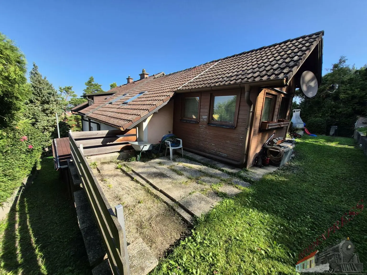 6 Zimmer mit Aussicht und 2391m2 Grundstück