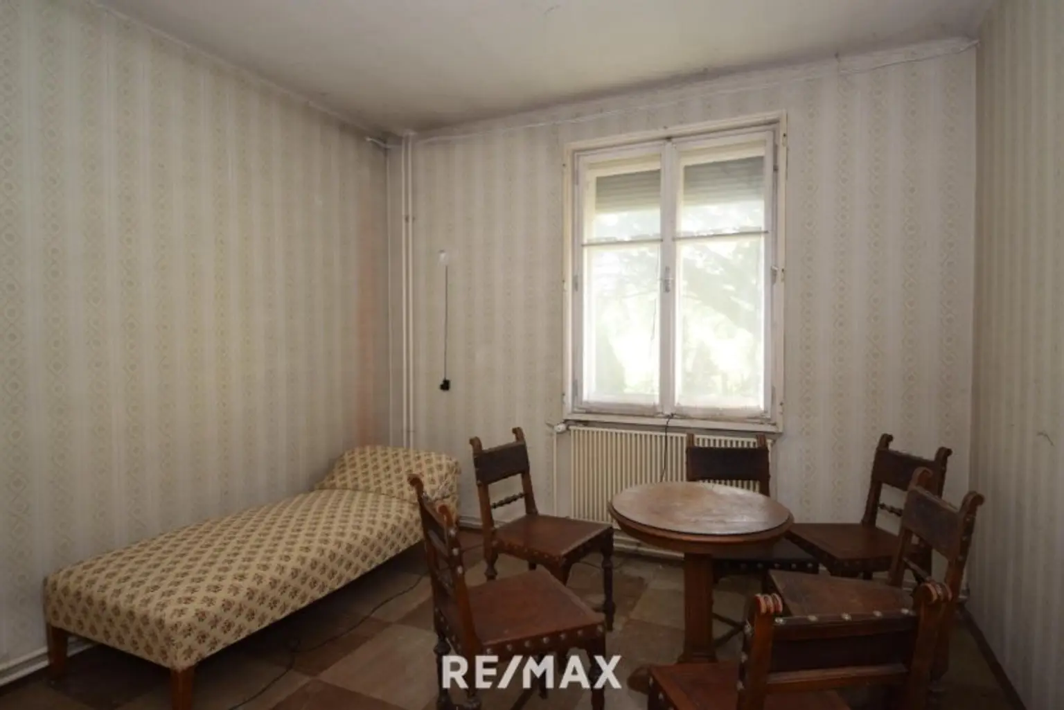 Zimmer im Erdgeschoß