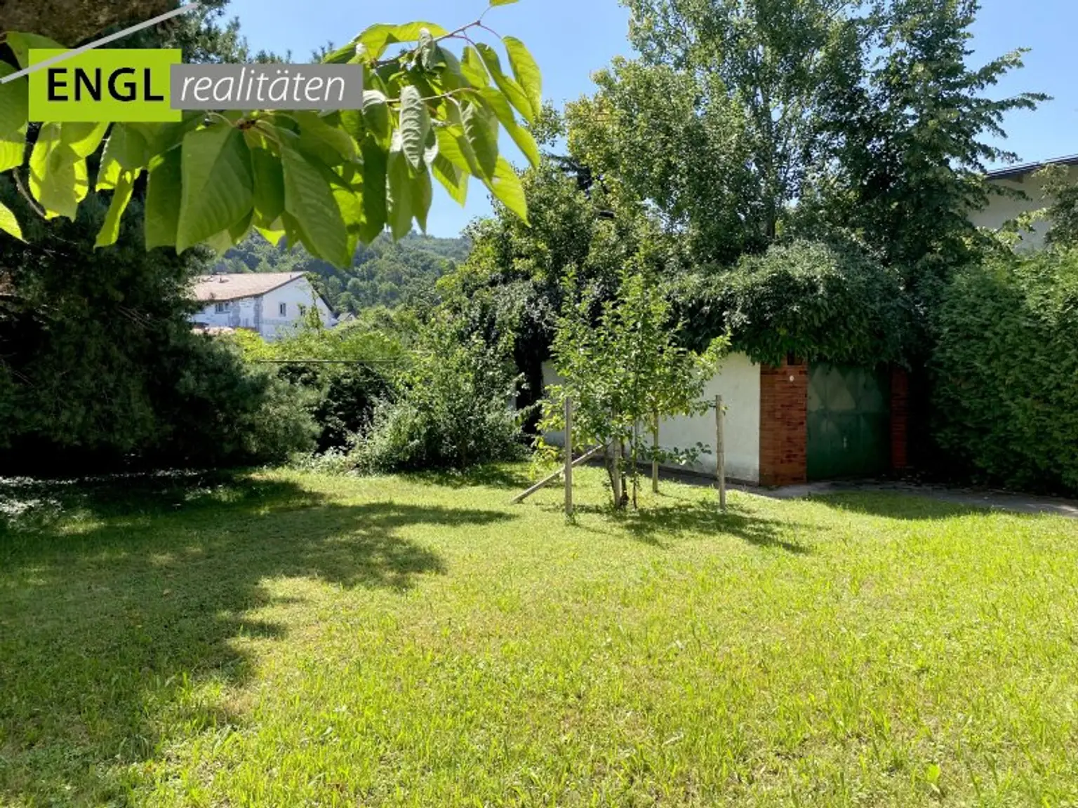Neubau oder Sanierung, Grund mit südseitigem Garten in ruhiger Lage