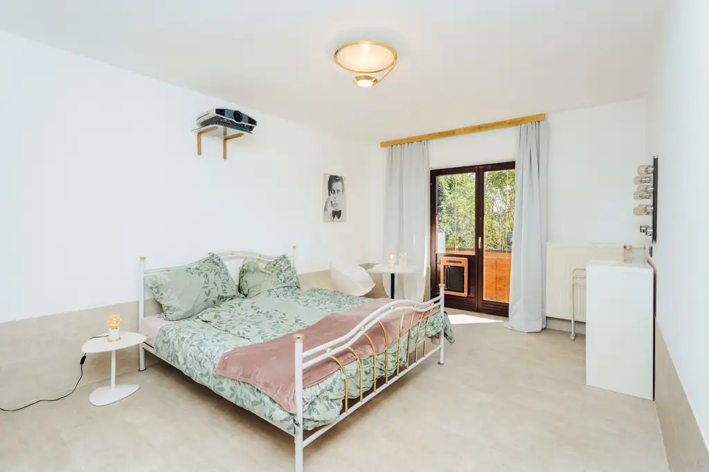 8252 Skiregion Joglland: Großzügiges Landhaus am Hochwechsel - Freiheit, Natur & Raum für neue Lebensideen