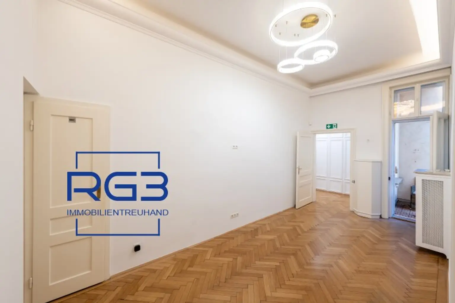 Repräsentatives Büro/Praxis in 1010 Wien mit 3 Zimmer & Balkon