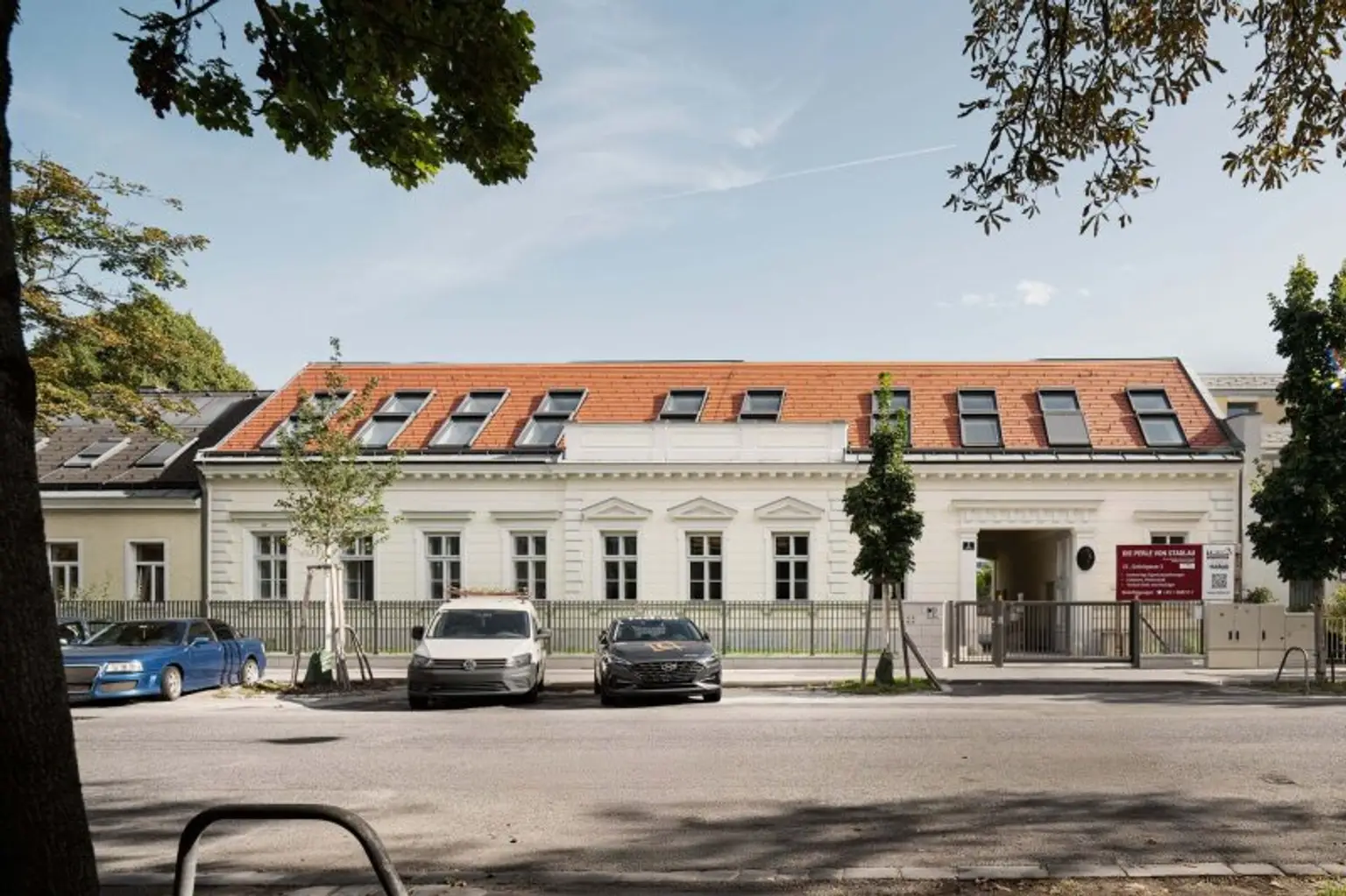 Bestandsgebäude straßenseitig