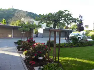 Stellplätze + Carports