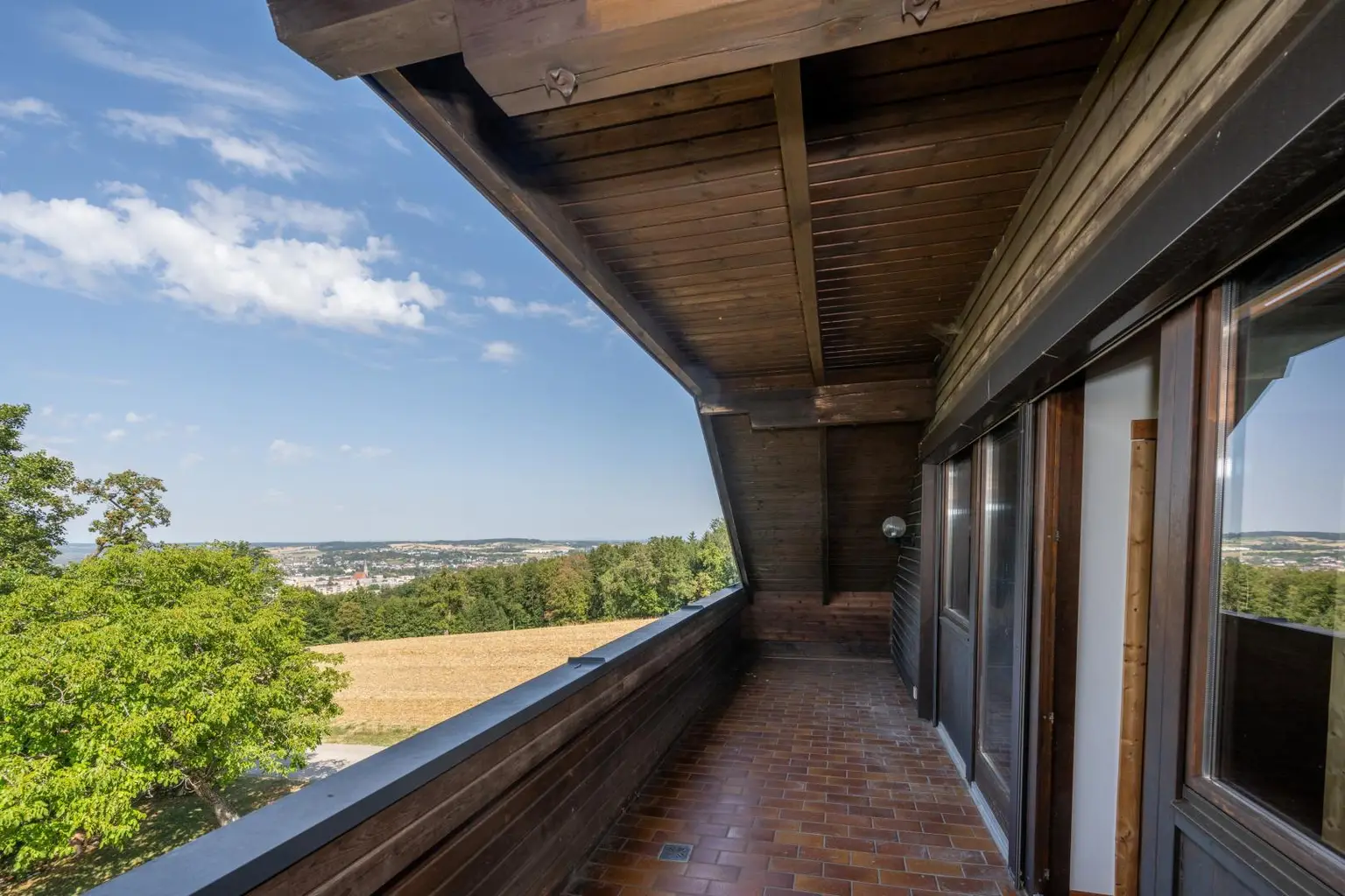 Balkon OG