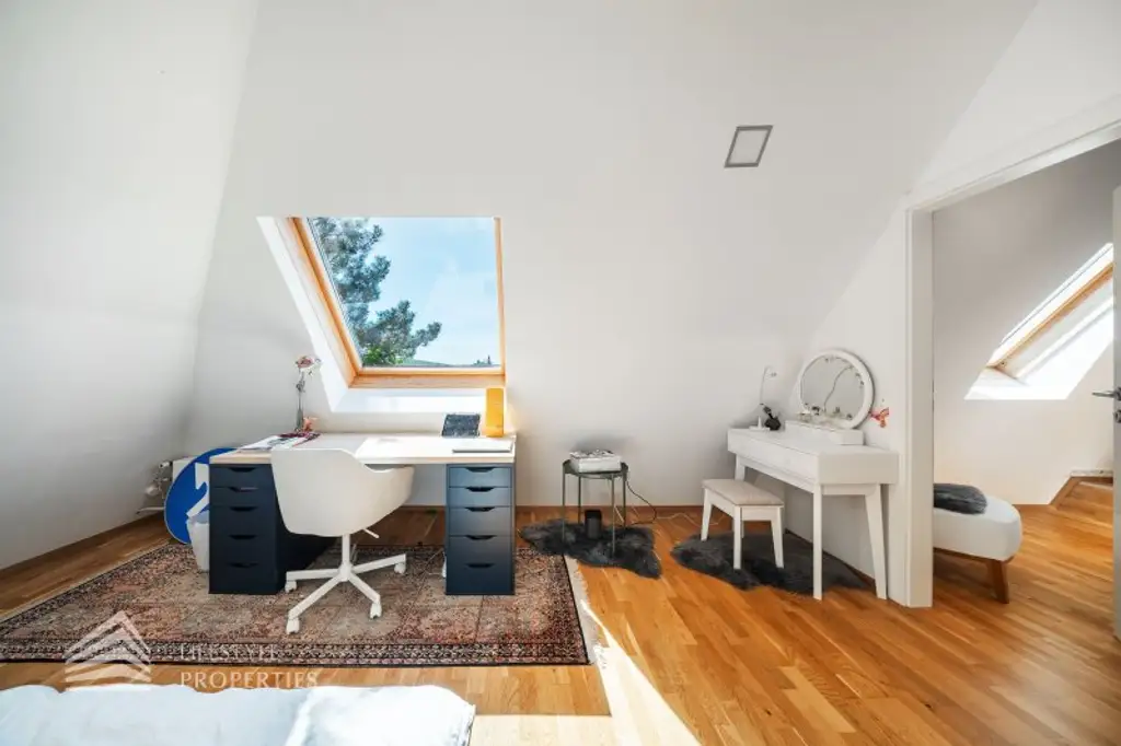 Traumhaftes Einfamilienhaus mit Gartenparadies