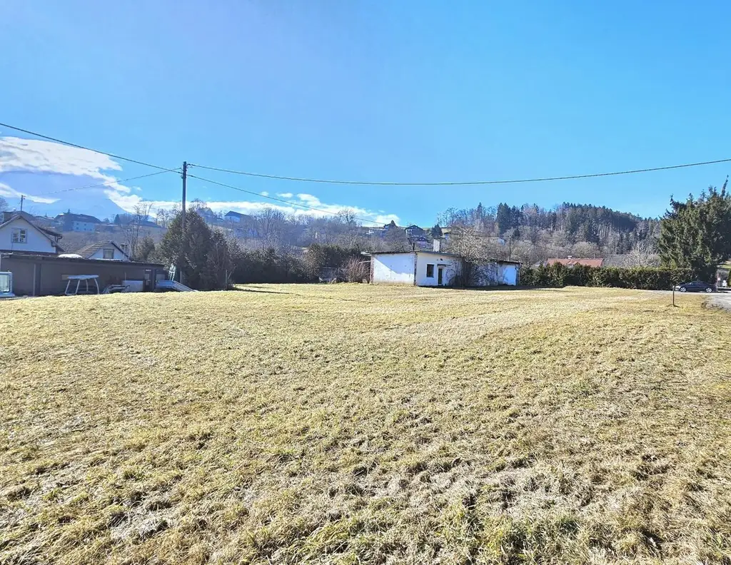 1.407 m² Sonniger Baugrund in Velden am Wörthersee!