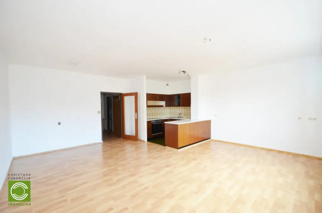 CHRISTOPH CHROMECEK IMMOBILIEN - MÖDLING - Großzügige Einraumwohnung in Zentrumsnähe!