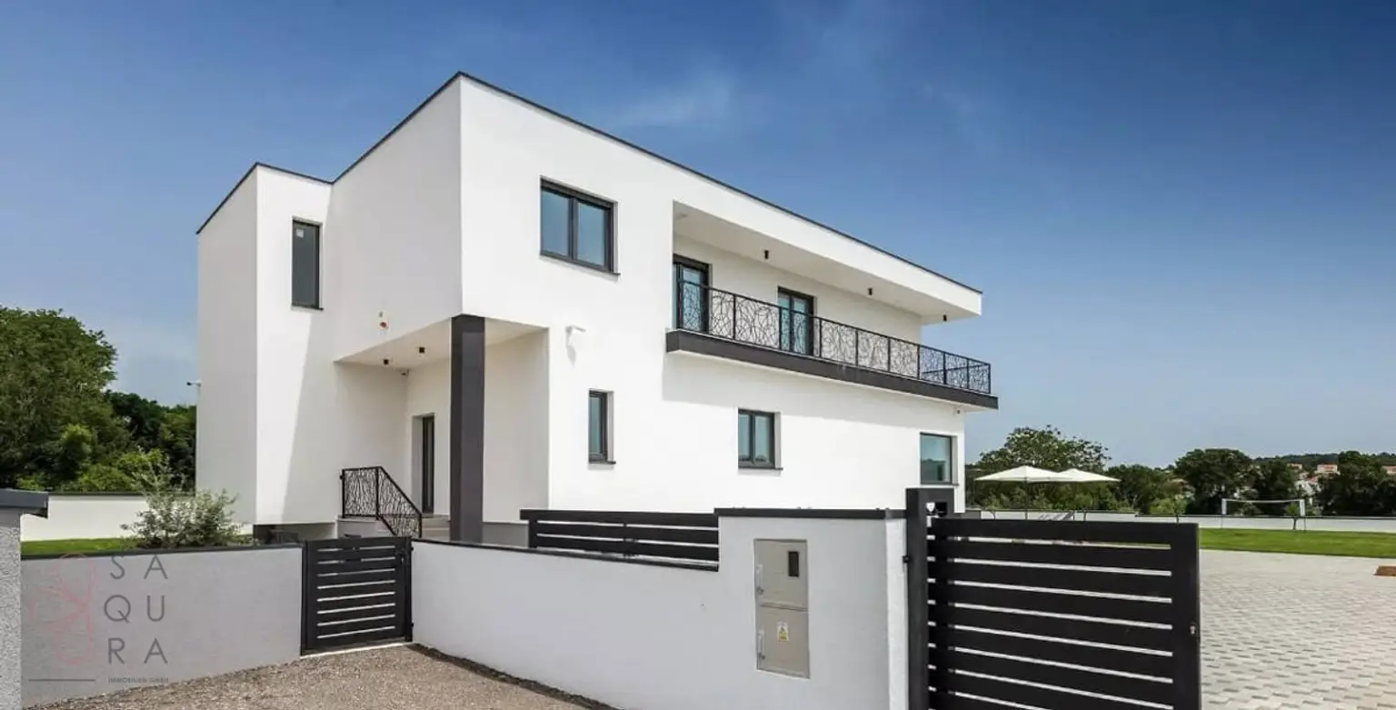 Modernes Anwesen in Pula – Mediterraner Luxus und Investitionschance