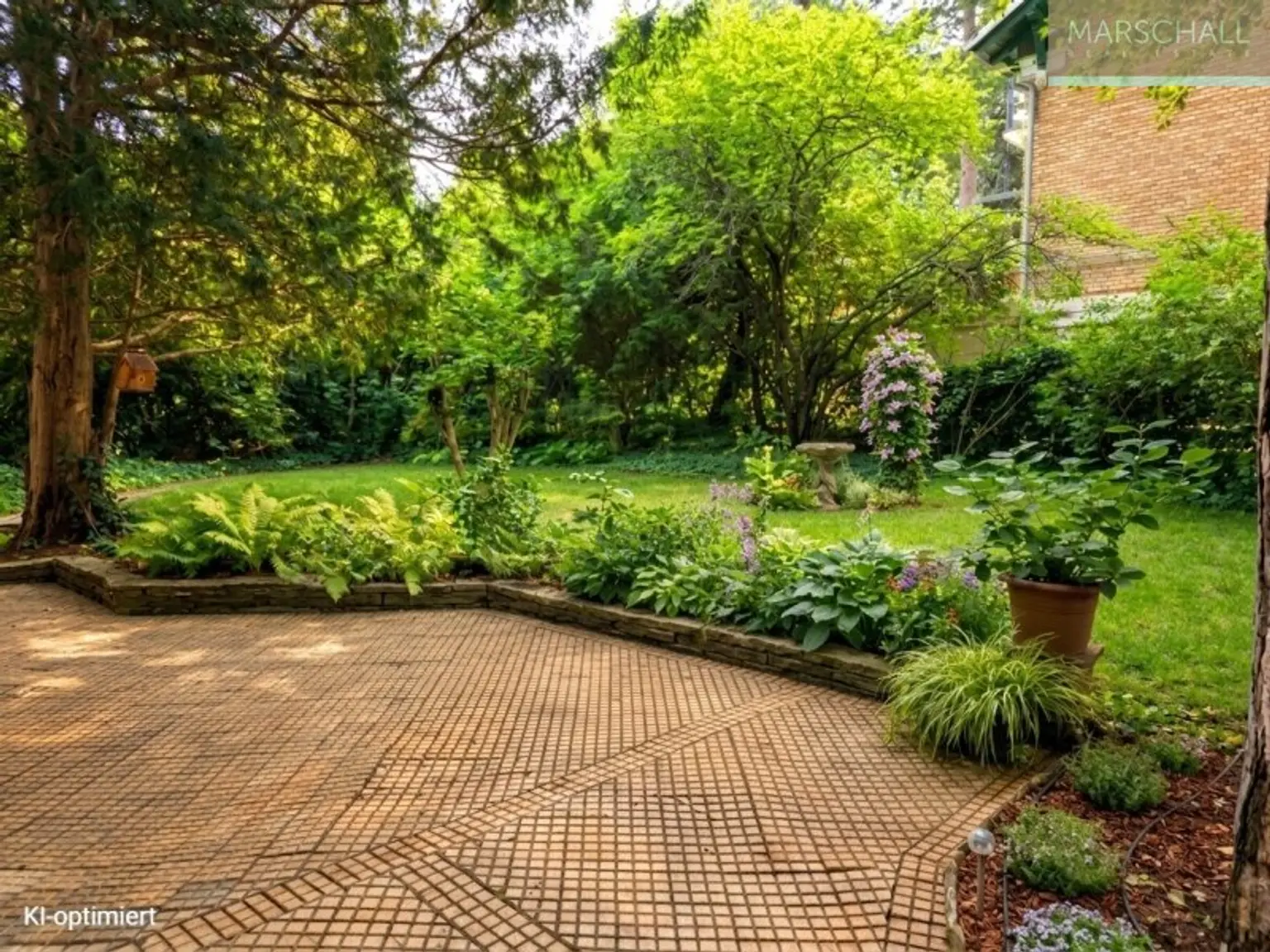 Garten und Terrasse