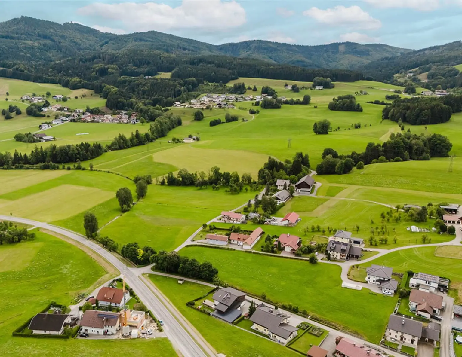 Zwischen Mondsee und Attersee - ein Grundstück mit Perspektive